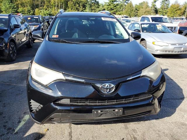 2T3BFREV2GW488972 - 2016 TOYOTA RAV4 LE 黑色 照片 5