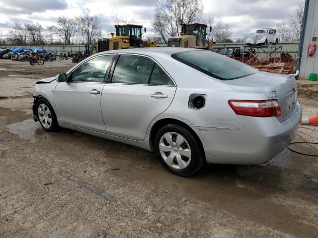 4T1BK46KX7U509546 - 2007 TOYOTA CAMRY LE SILVER photo 2