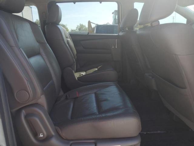 5FNRL5H98BB088315 - 2011 HONDA ODYSSEY TOURING WHITE photo 11