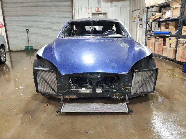 5YJSA1E25FF109733 - 2015 TESLA MODEL S ლურჯი ფოტო 5