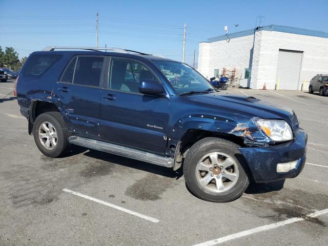 JTEZU14R648012022 - 2004 TOYOTA 4RUNNER SR5 BLUE photo 4