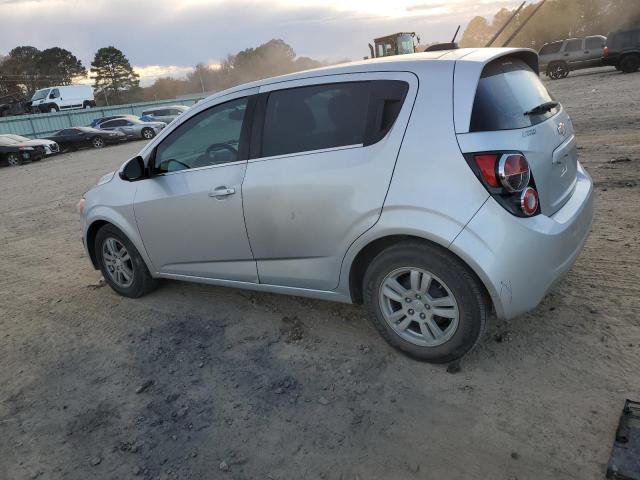 1G1JC6SB0F4136751 - 2015 CHEVROLET SONIC LT SILVER photo 2