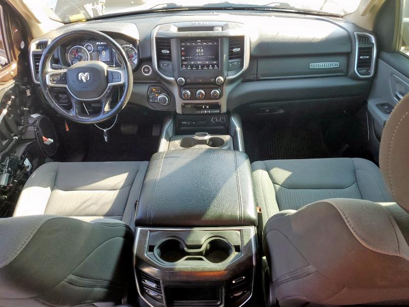 1C6SRFFT1KN826646 - 2019 RAM 1500 BIG HORN/LONE STAR BROWN photo 8