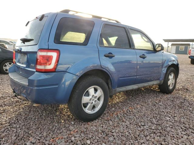 1FMCU0DG6AKB93586 - 2010 FORD ESCAPE XLT BLUE photo 3