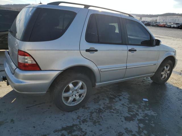 4JGAB57E23A450949 - 2003 MERCEDES-BENZ ML 350 SILVER photo 3