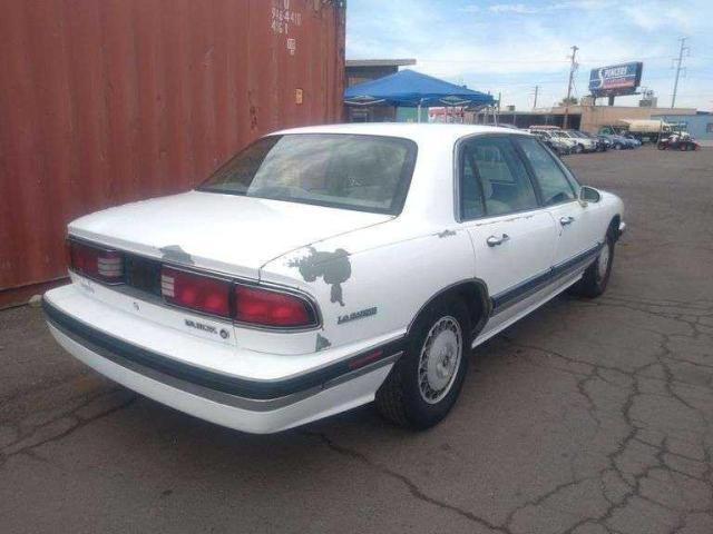 1G4HR52K1TH406312 - 1996 BUICK LESABRE LIMITED WHITE photo 4