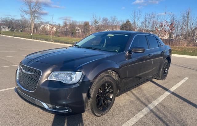 2C3CCAAG3GH212469 - 2016 CHRYSLER 300 LIMITED GRAY photo 2