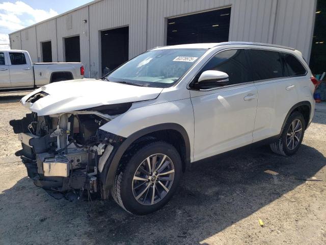 2019 TOYOTA HIGHLANDER SE, 