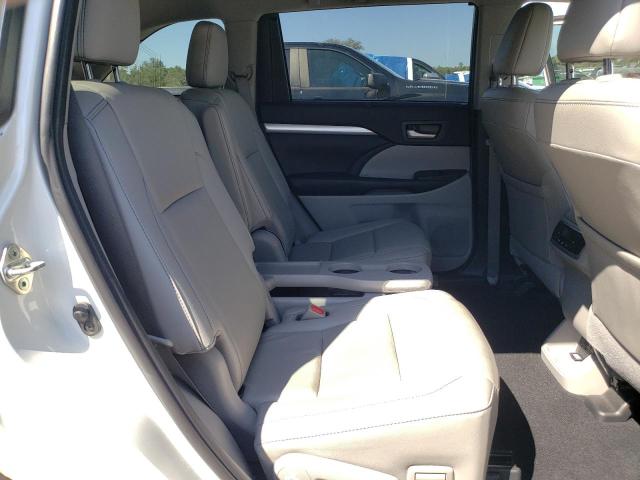 5TDKZRFH0KS318426 - 2019 TOYOTA HIGHLANDER SE 白色 照片 11