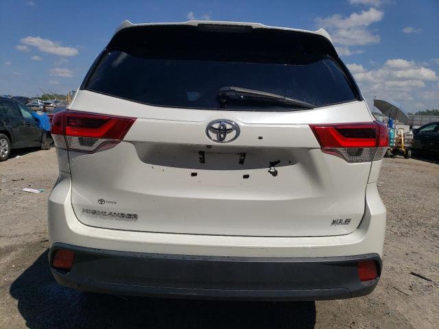 5TDKZRFH0KS318426 - 2019 TOYOTA HIGHLANDER SE 白色 照片 6
