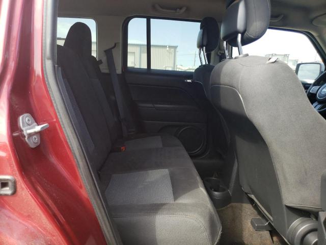 1C4NJRBB1FD291535 - 2015 JEEP PATRIOT SPORT 红色 照片 11