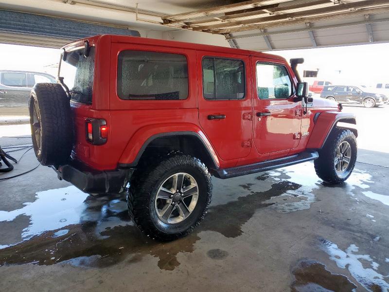 1C4HJXEN3LW213183 - 2020 JEEP WRANGLER UNLIMITED SAHARA RED photo 3