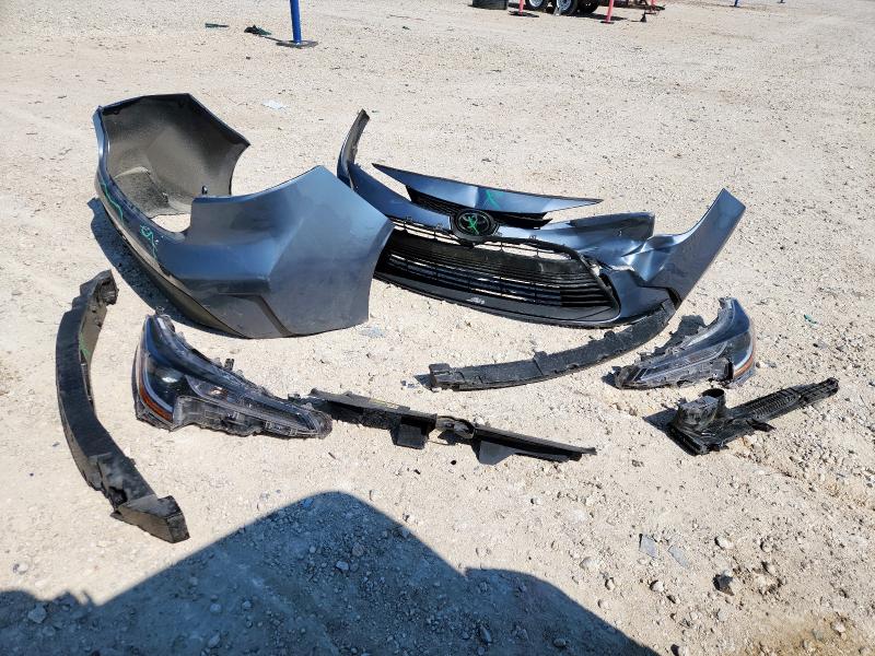 5YFB4MDE9RP125835 - 2024 TOYOTA COROLLA LE Niebieski zdjęcie 12