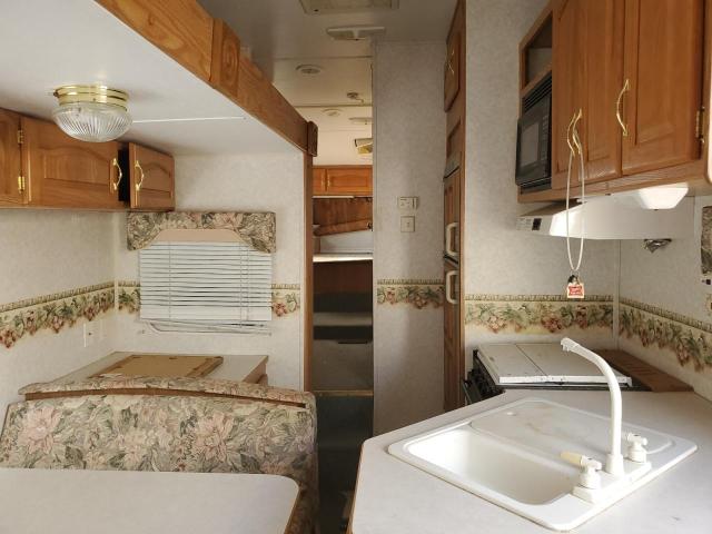 4YDF2432921204590 - 2002 KEYSTONE SPRINTER WHITE photo 5