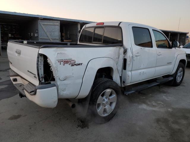 3TMJU4GN3DM151595 - 2013 TOYOTA TACOMA DOUBLE CAB PRERUNNER WHITE photo 3