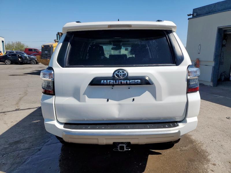 JTEPU5JR9N6018462 - 2022 TOYOTA 4RUNNER SR5/SR5 PREMIUM Biały zdjęcie 6