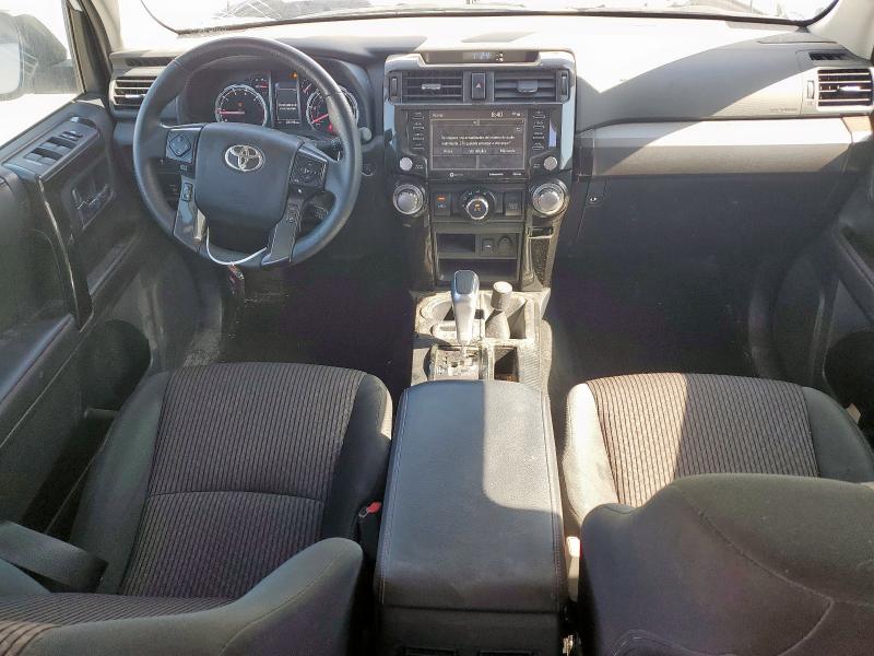 JTEPU5JR9N6018462 - 2022 TOYOTA 4RUNNER SR5/SR5 PREMIUM Biały zdjęcie 8