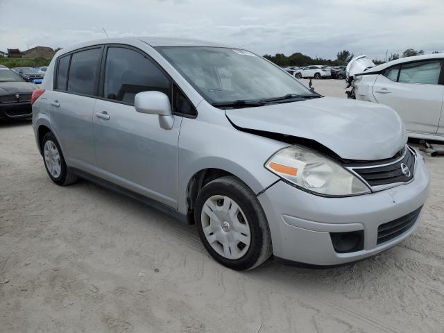 3N1BC1CP6BL506651 - 2011 NISSAN VERSA S SILVER photo 4