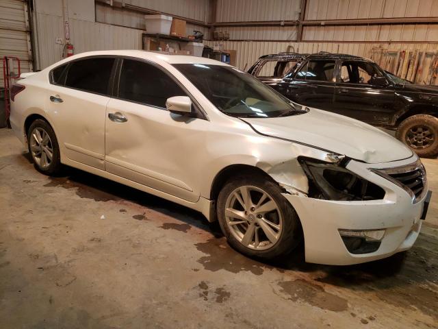 1N4AL3APXDN463674 - 2013 NISSAN ALTIMA 2.5 WHITE photo 4