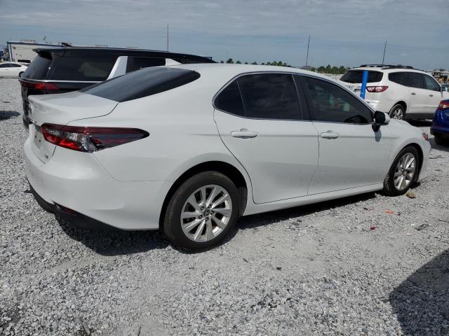 4T1C11AK0PU162077 - 2023 TOYOTA CAMRY LE WHITE photo 3