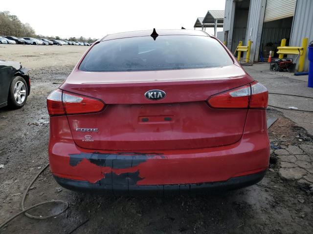 KNAFK4A67G5588701 - 2016 KIA FORTE LX RED photo 6