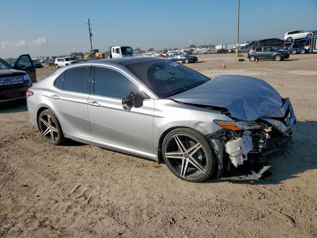 4T1BZ1HKXKU029636 - 2019 TOYOTA CAMRY XSE ვერცხლისფერი ფოტო 4