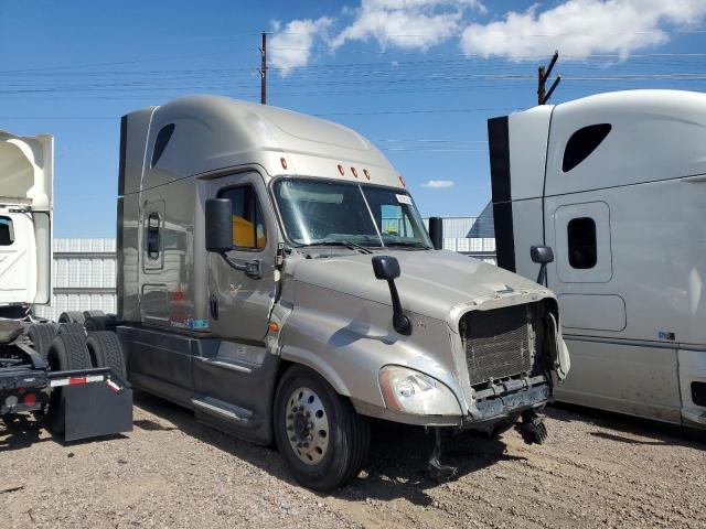 2015 FREIGHTLINER CASCADIA 1, 