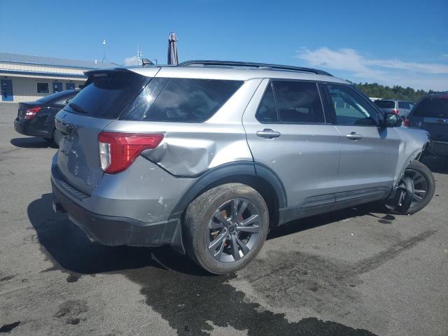 1FMSK8DH3NGA24109 - 2022 FORD EXPLORER XLT 银色 照片 3