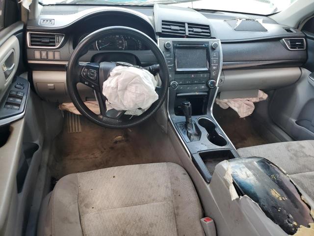 4T1BF1FK6FU001785 - 2015 TOYOTA CAMRY LE WHITE photo 8