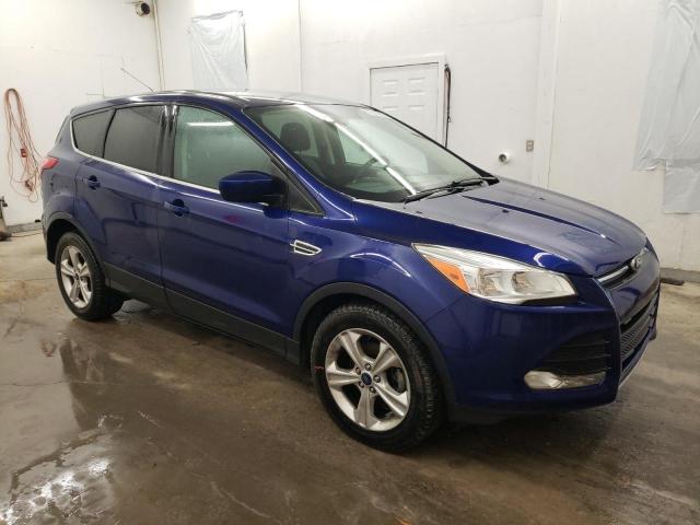 1FMCU0GX2FUB18259 - 2015 FORD ESCAPE SE BLUE photo 4