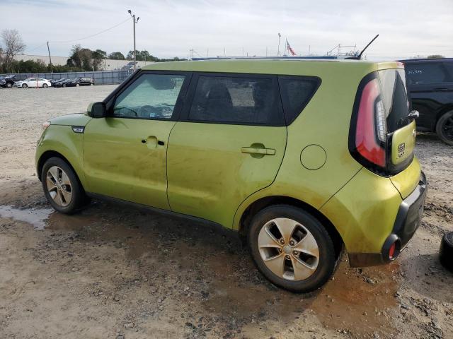 KNDJN2A23G7824657 - 2016 KIA SOUL GREEN photo 2