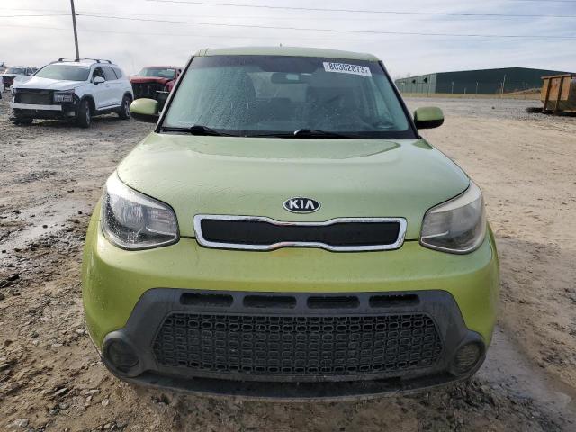 KNDJN2A23G7824657 - 2016 KIA SOUL GREEN photo 5