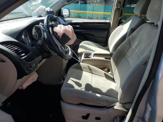 2C4RC1BG9CR117942 - 2012 CHRYSLER TOWN & COU TOURING SILVER photo 7