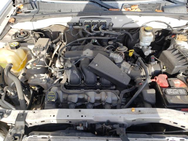 1FMCU93158KB68416 - 2008 FORD ESCAPE XLT SILVER photo 11