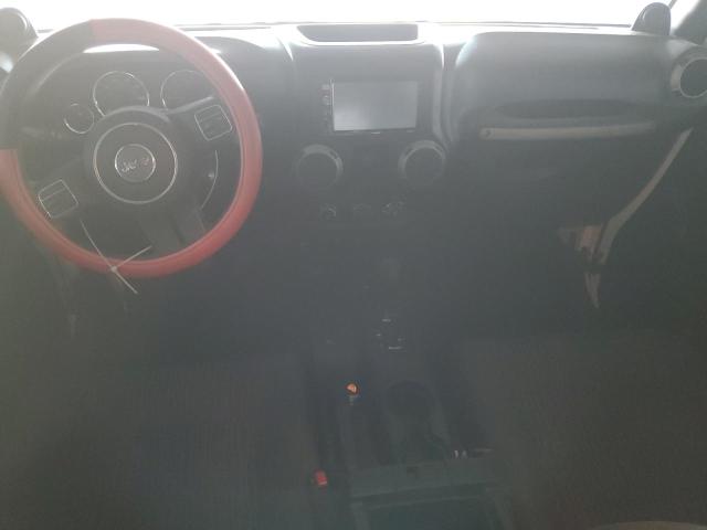 1C4BJWDG7CL181035 - 2012 JEEP WRANGLER U SPORT WHITE photo 8