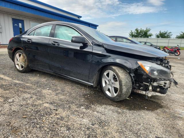 WDDSJ4GB6GN393722 - 2016 MERCEDES-BENZ CLA 250 4MATIC BLACK photo 4