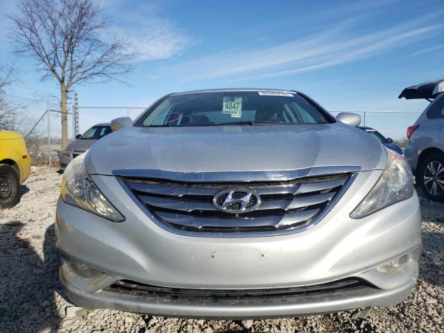 5NPEC4AC6DH598763 - 2013 HYUNDAI SONATA SE SILVER photo 5