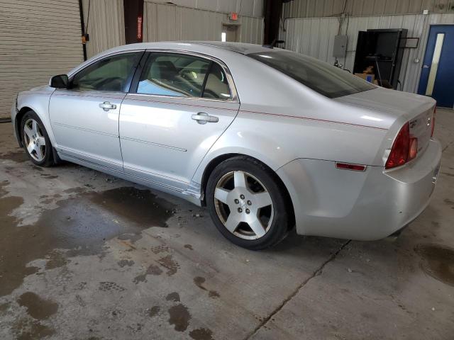 1G1ZJ577294228665 - 2009 CHEVROLET MALIBU 2LT SILVER photo 2
