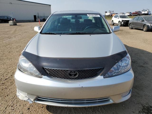 4T1BA32K06U090382 - 2006 TOYOTA CAMRY SE SILVER photo 5