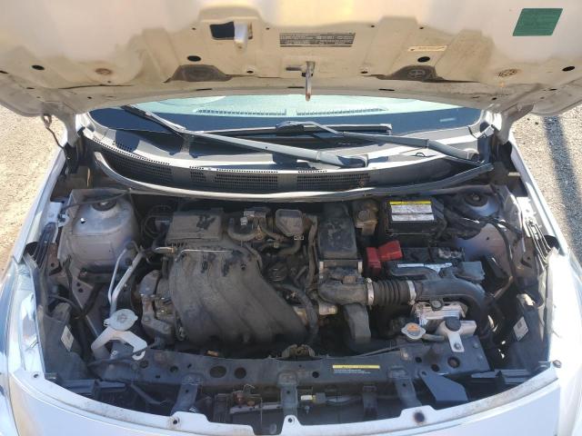 3N1CN7AP4JK438200 - 2018 NISSAN VERSA S SILVER photo 11