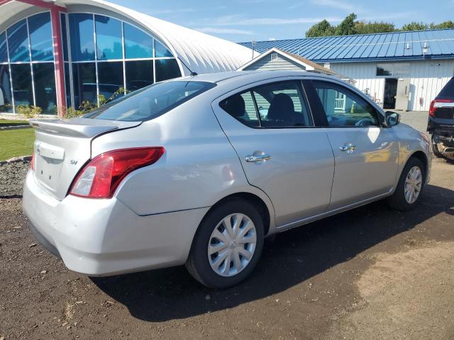 3N1CN7AP4JK438200 - 2018 NISSAN VERSA S SILVER photo 3