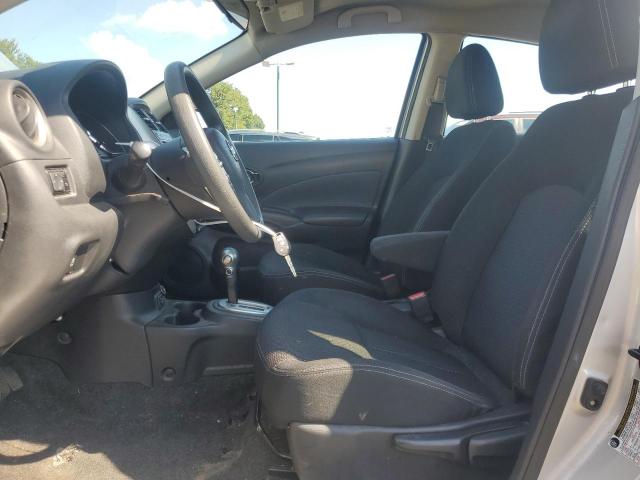 3N1CN7AP4JK438200 - 2018 NISSAN VERSA S SILVER photo 7