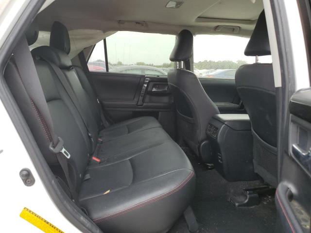 JTEBU5JRXK5631055 - 2019 TOYOTA 4RUNNER SR5/SR5 PREMIUM თეთრი ფოტო 11