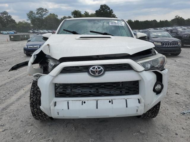 JTEBU5JRXK5631055 - 2019 TOYOTA 4RUNNER SR5/SR5 PREMIUM თეთრი ფოტო 5