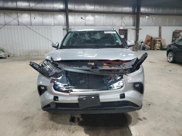 5TDGZRBH2MS076334 - 2021 TOYOTA HIGHLANDER XLE SILVER photo 5