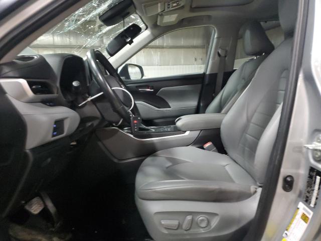 5TDGZRBH2MS076334 - 2021 TOYOTA HIGHLANDER XLE SILVER photo 7