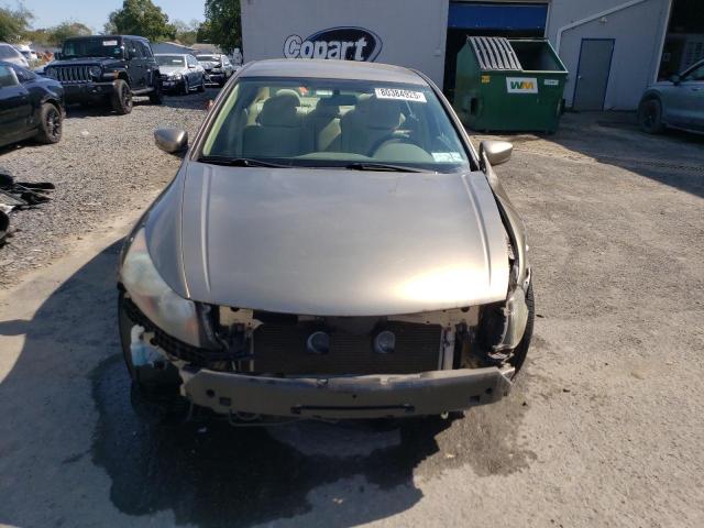 1HGCP2F41AA154180 - 2010 HONDA ACCORD LXP GOLD photo 5