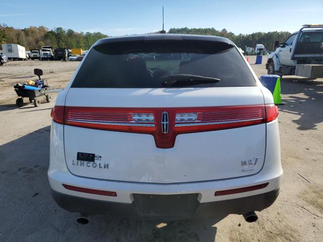 2LMHJ5AT0ABJ25389 - 2010 LINCOLN MKT WHITE photo 6