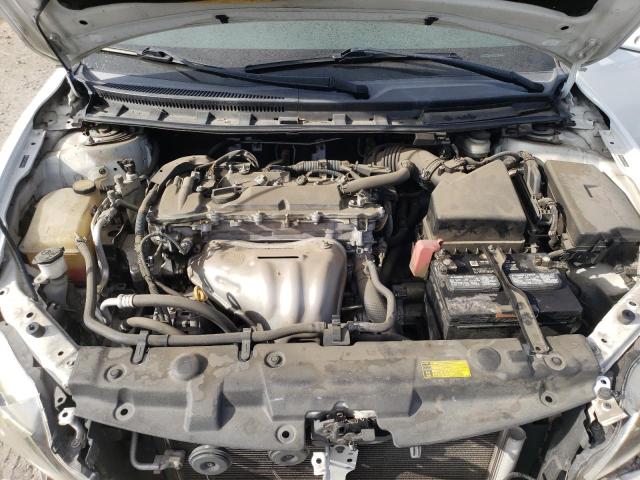 JTKJF5C72B3007082 - 2011 TOYOTA SCION TC WHITE photo 11