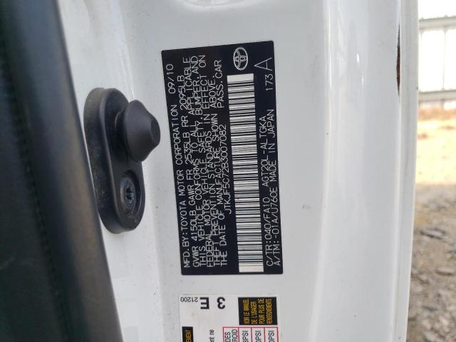 JTKJF5C72B3007082 - 2011 TOYOTA SCION TC WHITE photo 13